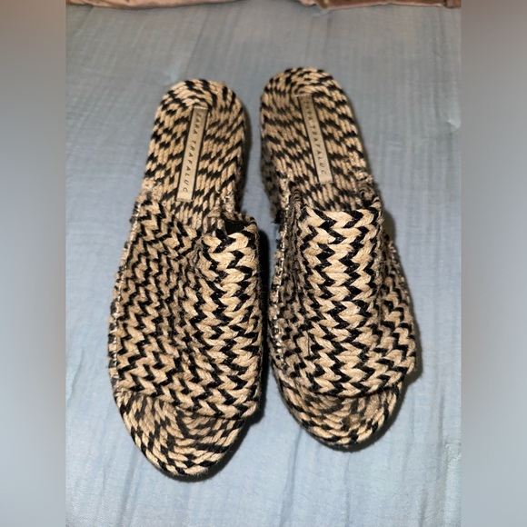 Zara Woven Platform Mules - Picture 4 of 11